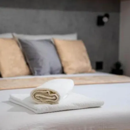 Сasa de vacaciones Lux Mobile Homes - Two Bedroom With Private Hot Tub Maris Vodice